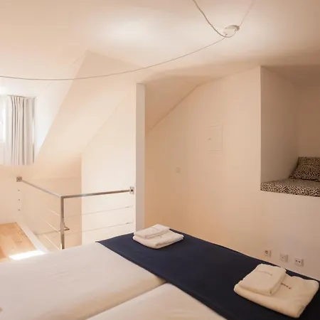 Апартаменты Flh Alegria Elegant Duplex Лиссабон